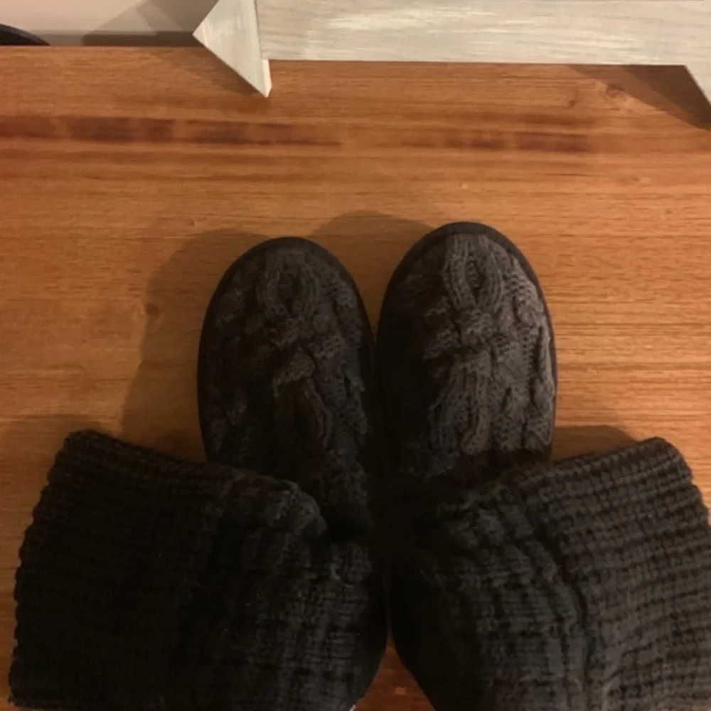 UGG Black Cable Slouch Boots Women’s 5